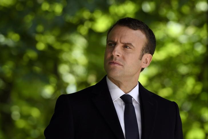 © Reuters. French President elect Emmanuel Macron attends a ceremony to mark the anniversary of the abolition of slavery and to pay tribute to the victims of the slave trade at the Jardins du Luxembourg in Paris