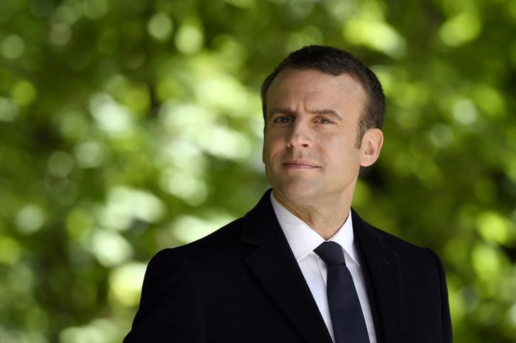 © Reuters. Presidente eleito da França, Emmanuel Macron, durante cerimônia no Jardim de Luxemburgo em Paris