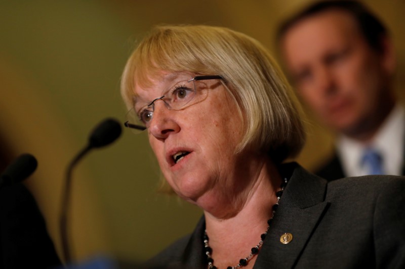 © Reuters. Senator Patty Murray (D-WA) speaks to reporters on following a policy luncheon on Capitol Hill in Washington
