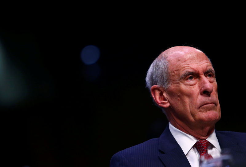 © Reuters. U.S. Director of National Intelligence Dan Coats testifies before the U.S. Senate Select Committee on Intelligence on Capitol Hill in Washington