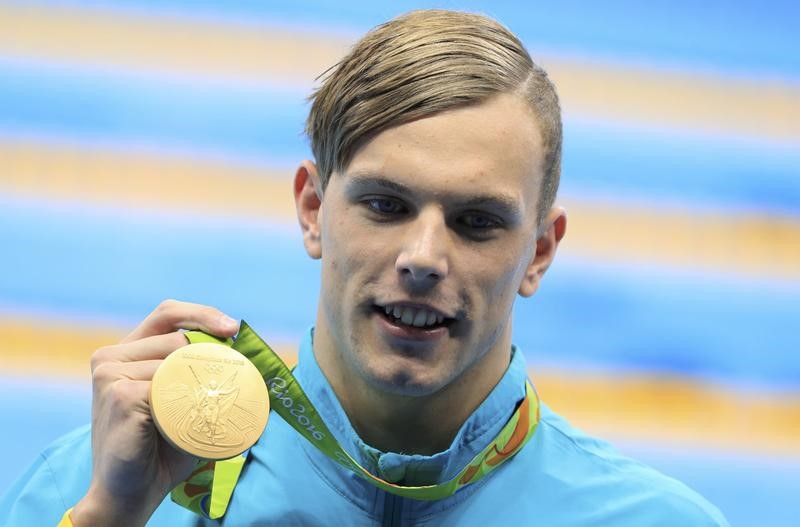 © Reuters. تشالمرز بطل سباق 100 الأولمبي متر يغيب عن بطولة العالم للسباحة