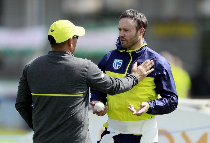 © Reuters. South Africa's AB De Villiers during nets