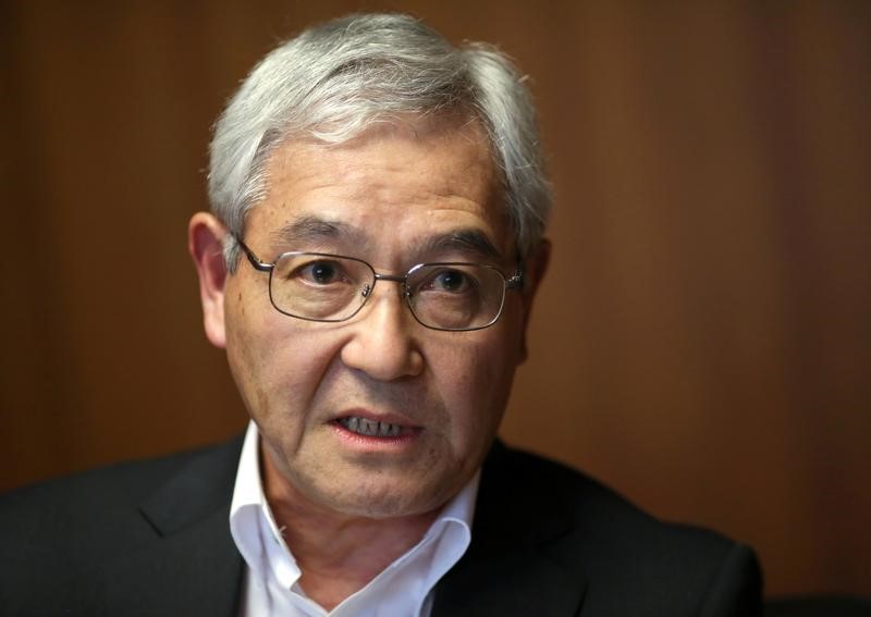 © Reuters. BOJ board member Sakurai speaks during an interview with Reuters at the BOJ headquarters in Tokyo