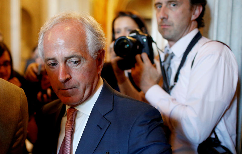 © Reuters. Senator Bob Corker speaks to reporters at the U.S. Capitol in Washington