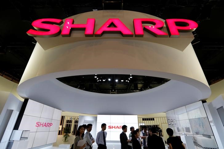 © Reuters. Логотип Sharp Corp