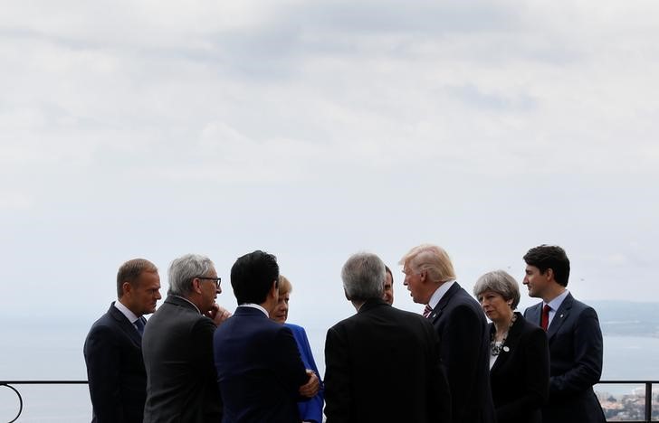 © Reuters. Líderes do G7 se reúnem em encontro na cidade de Taormina, na Itália