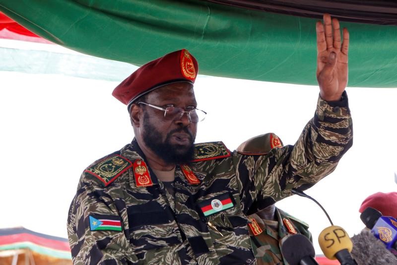 © Reuters. جنوب السودان يحاكم جنودا بتهم اغتصاب وقتل عمال إغاثة
