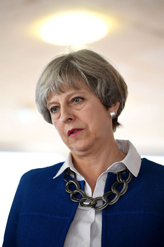 © Reuters. El partido de May podrían perder la mayoría absoluta en Reino Unido