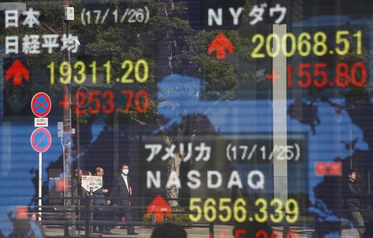 © Reuters. نيكي يرتفع 0.55% في بداية التعامل بطوكيو