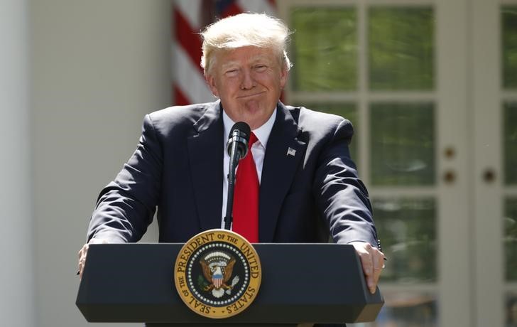 © Reuters. El presidente de Estados Unidos, Donald Trump, en una rueda de prensa en Washington