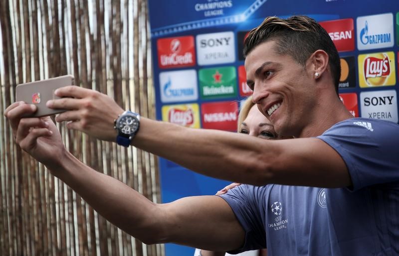 © Reuters. Un Ronaldo reinventado y descansado, preparado para llevar al Madrid a la gloria
