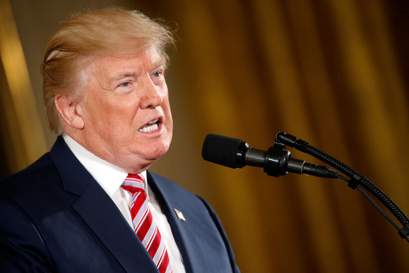 © Reuters. U.S. President Trump speaks during an event announcing the Air Traffic Control Reform Initiative at the White House in Washington