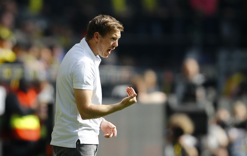 © Reuters. TSG Hoffenheim coach Julian Nagelsmann gestures