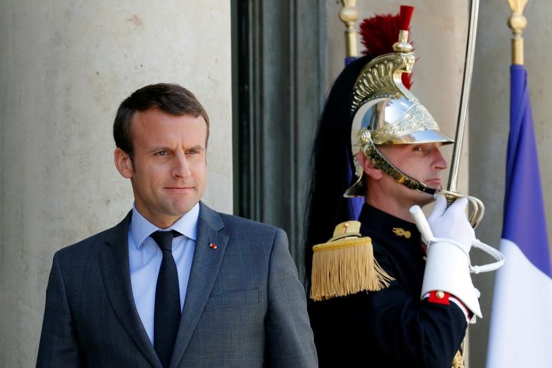 © Reuters. Macron tiene en su mano mejorar la inversión del Estado francés