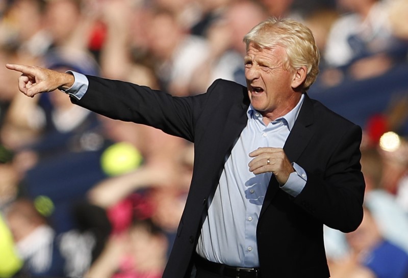 © Reuters. Scotland manager Gordon Strachan