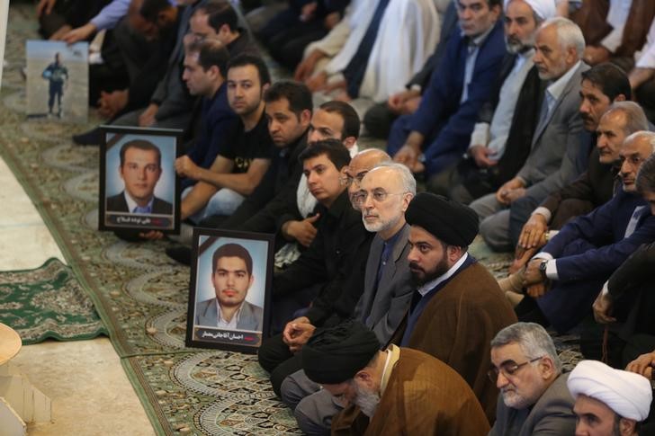 © Reuters. Irán realiza más arrestos después de los ataques en Teherán