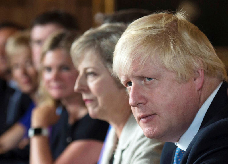 © Reuters. FILE PHOTO - Foreign Secretary Boris Johnson attends a cabinet meeting hosted by Theresa May at the Prime Minister's country retreat Chequers in Buckinghamshire