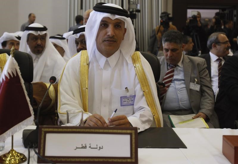 © Reuters. وزير المالية القطري :بإمكان قطر الدفاع بسهولة عن اقتصادها وعملتها
