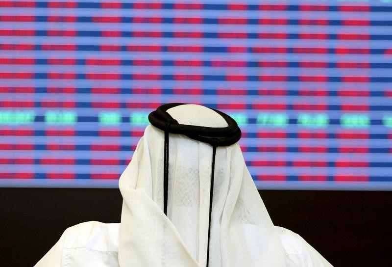 © Reuters. أسواق المال تستقر في قطر وسط جهود الدوحة لحماية الاقتصاد