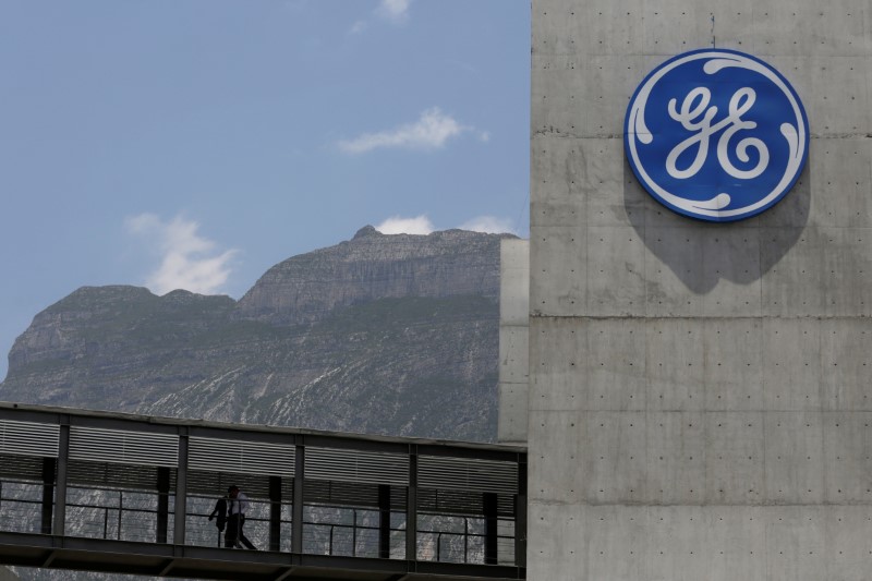 © Reuters. Logo of General Electric Co. is pictured at the Global Operations Center in San Pedro Garza Garcia