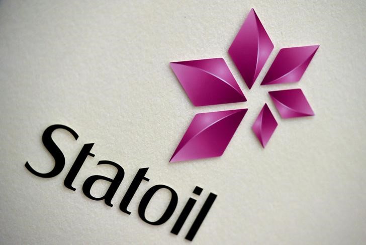 © Reuters. Logo da Statoil durante apresentação de resultados da companhia, em Londres