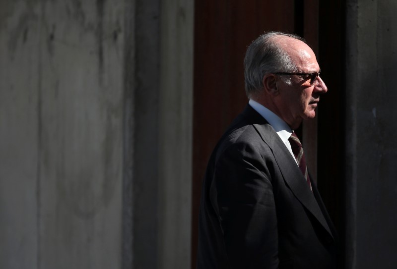 © Reuters. La Fiscalía pide cinco años de cárcel para Rato por la salida a bolsa de Bankia