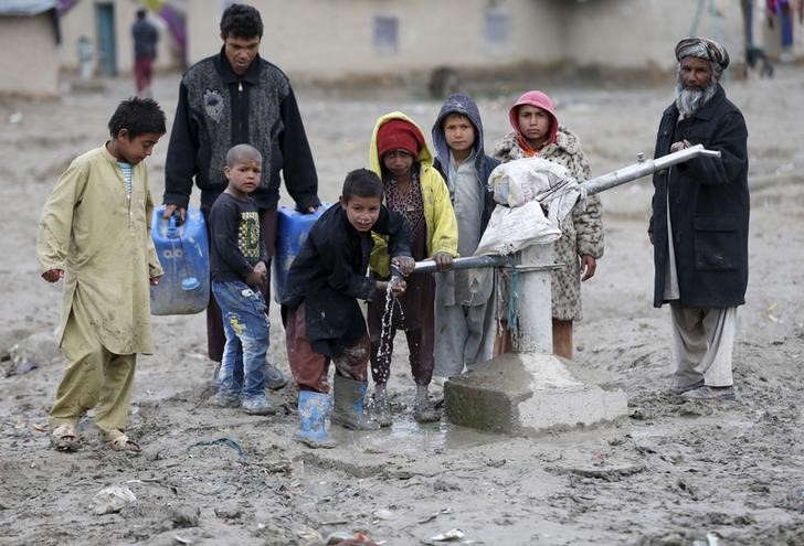 © Reuters. البنك الدولي يوافق على حزمة تمويل بقيمة 500 مليون دولار لأفغانستان