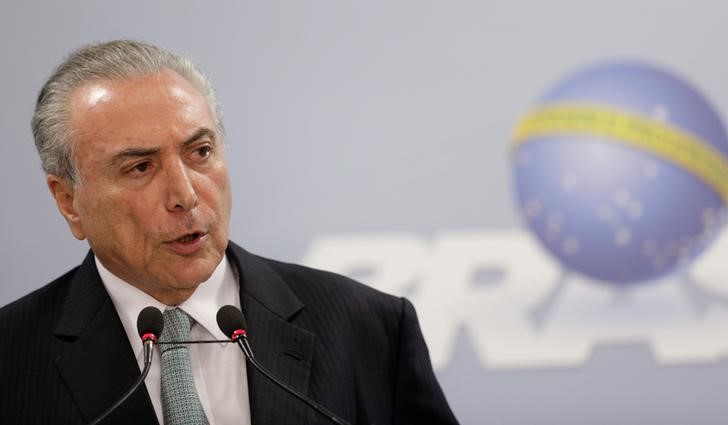 © Reuters. Presidente Michel Temer discursa em evento no Palácio do Planalto, em Brasília