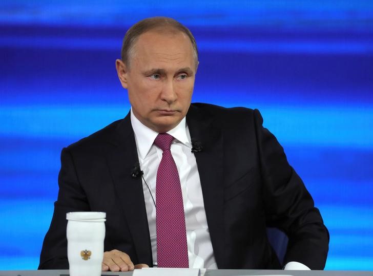 © Reuters. بوتين: العقوبات الأمريكية المقترحة ضد روسيا نتيجة لصراع سياسي داخلي