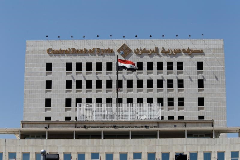 © Reuters. مصرف سوريا المركزي يفشل في محاولة للخروج من قائمة عقوبات سويسرية