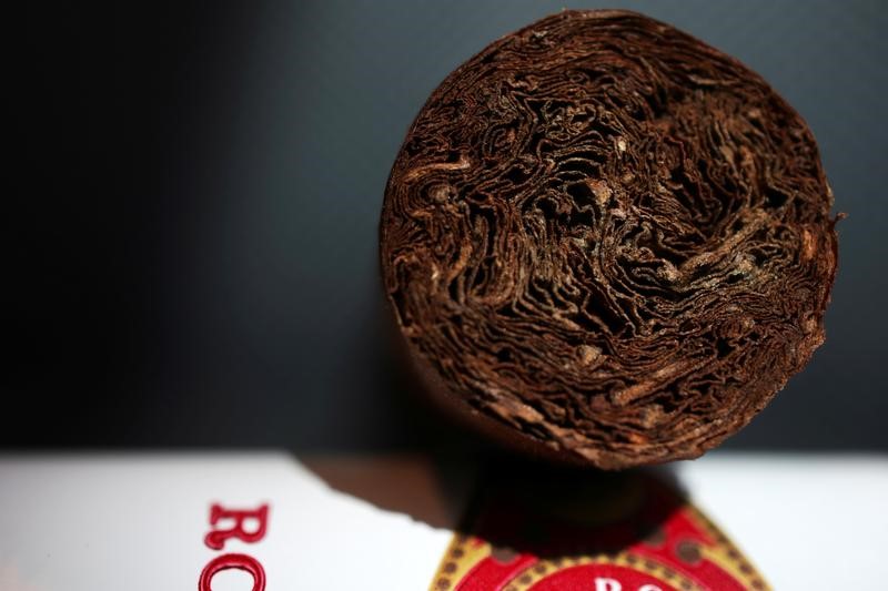 © Reuters. Competencia abre un expediente al sector tabaquero por prácticas concertadas