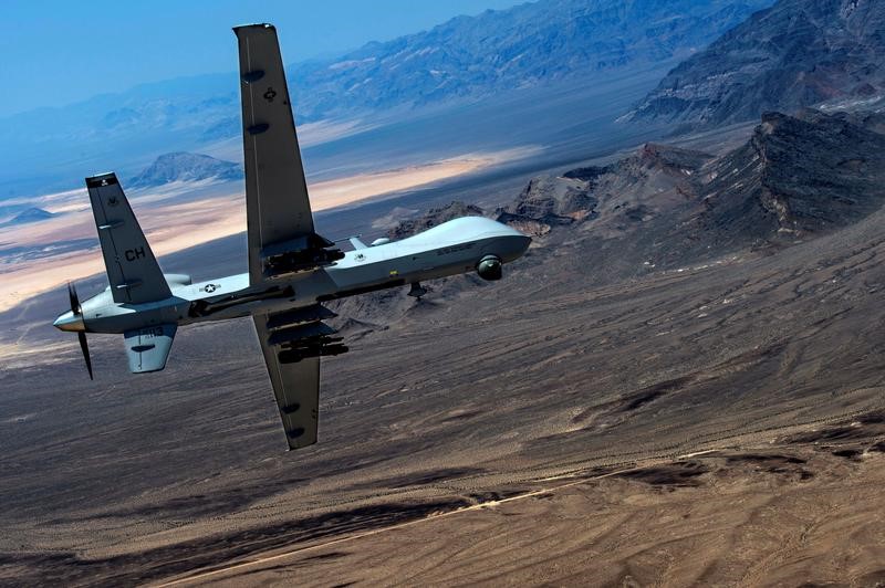 © Reuters. La Casa Blanca busca acelerar la tecnología inalámbrica y de aviones no tripulados
