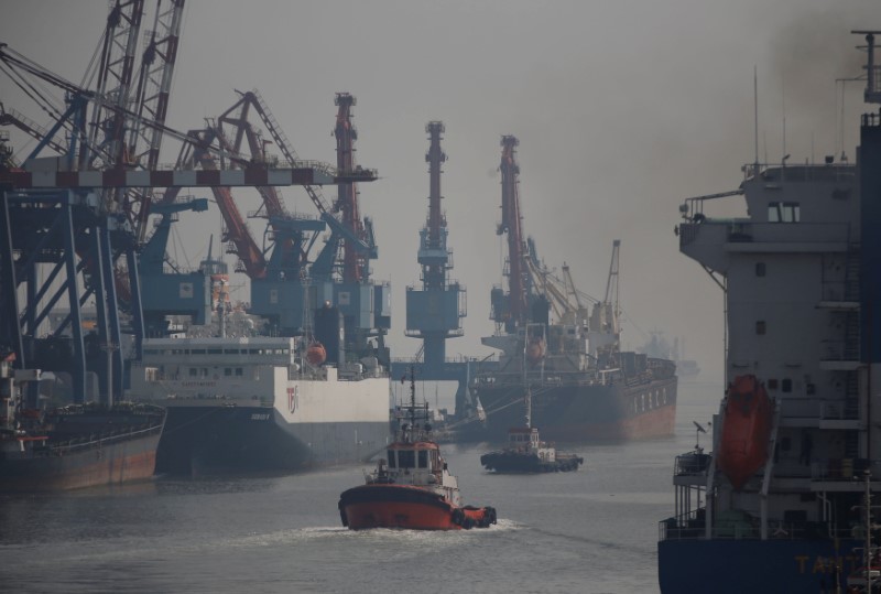 © Reuters. A tug boat is seen in Tanjung Priok Port in North Jakarta, Indonesia
