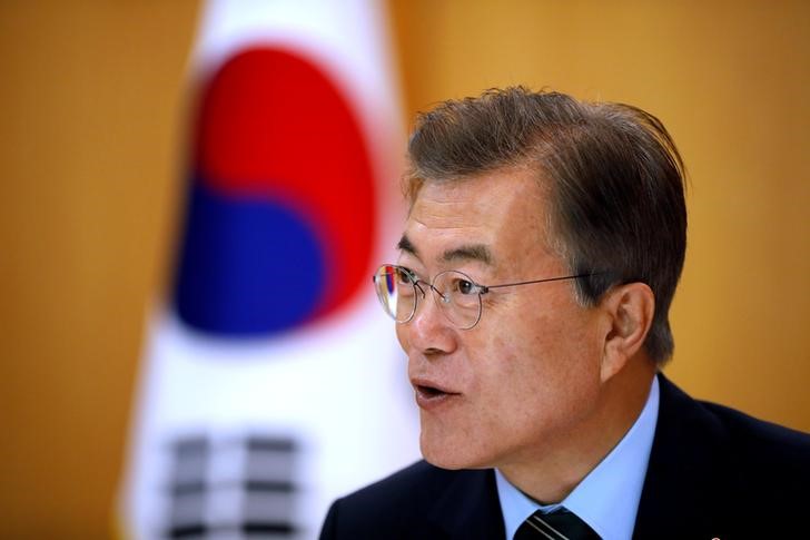 © Reuters. كوريا الجنوبية: التعامل مع الشمال لن يكون ممكن إلا من خلال القدرة