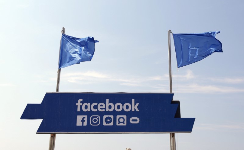 © Reuters. The logo of the social network Facebook is seen on a beach during the Cannes Lions Festival in Cannes