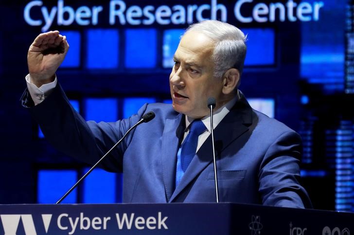 © Reuters. أمريكا ستعمل مع إسرائيل ودول أخرى لمحاربة الهجمات الإلكترونية
