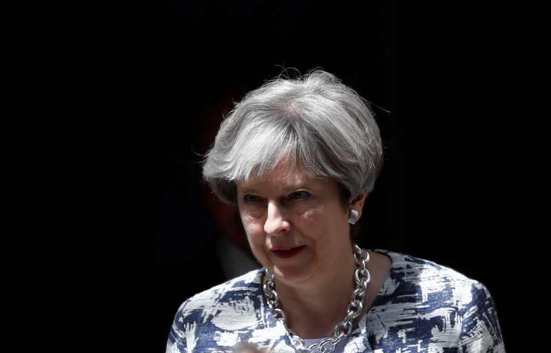 © Reuters. Britain's Prime Minister, Theresa May, leaves 10 Downing Street, in central London