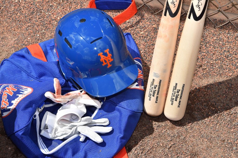 © Reuters. Minor League Baseball: New York Mets-Tim Tebow workout