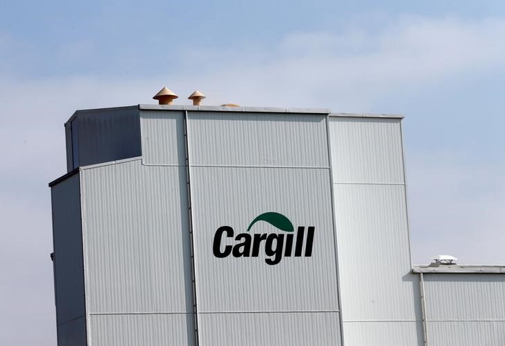 © Reuters. Logo da Cargill em unidade da companhia em Lucens, na Suíça