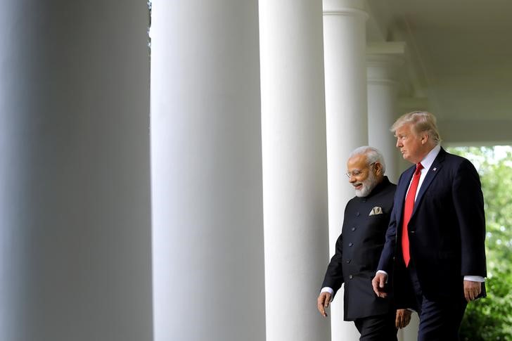 © Reuters. Presidente dos Estados Unidos, Donald Trump, e primeiro-ministro da Índia, Narendra Modi, na Casa Branca, em Washington