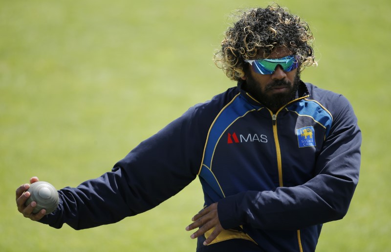 © Reuters. Lasith Malinga during nets