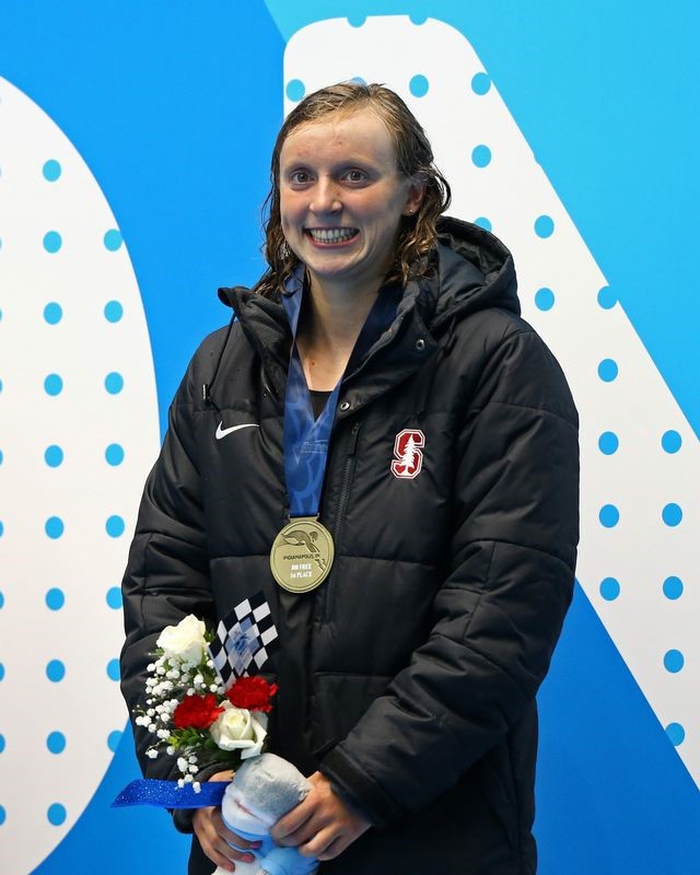 © Reuters. ليديكي تتأهل لبطولة العالم للسباحة بفوزها في سباق 800 متر