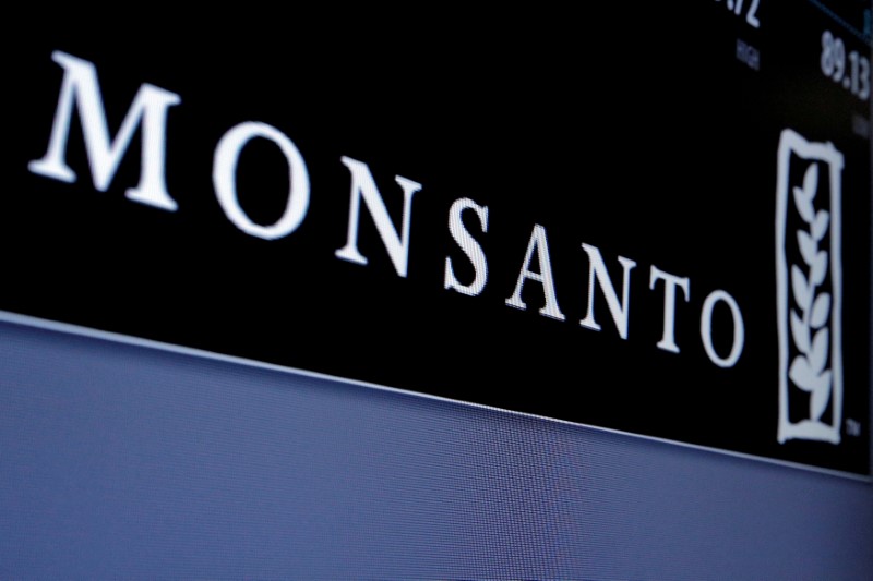 © Reuters. MONSANTO DÉPASSE LE CONSENSUS TRIMESTRIEL