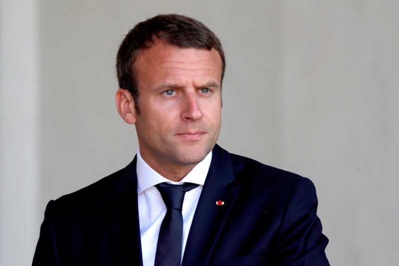 © Reuters. MACRON S'EXPRIMERA LUNDI DEVANT LE CONGRÈS À VERSAILLES