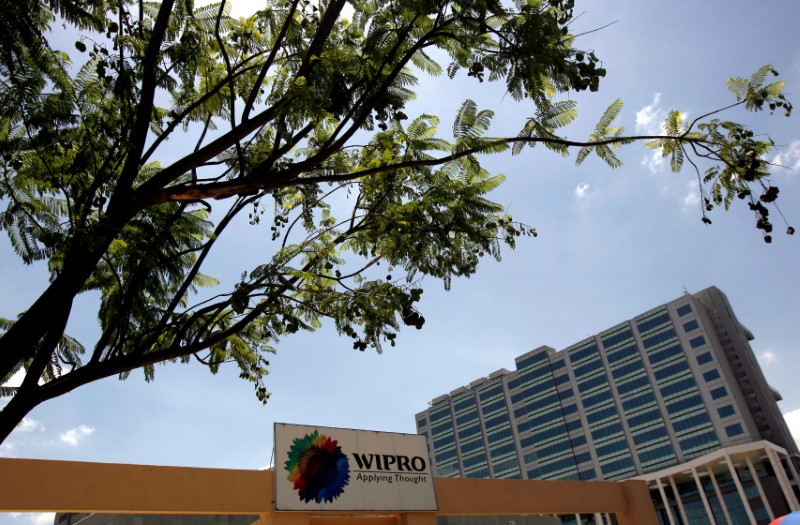 © Reuters. The Wipro campus is seen in Bangalore