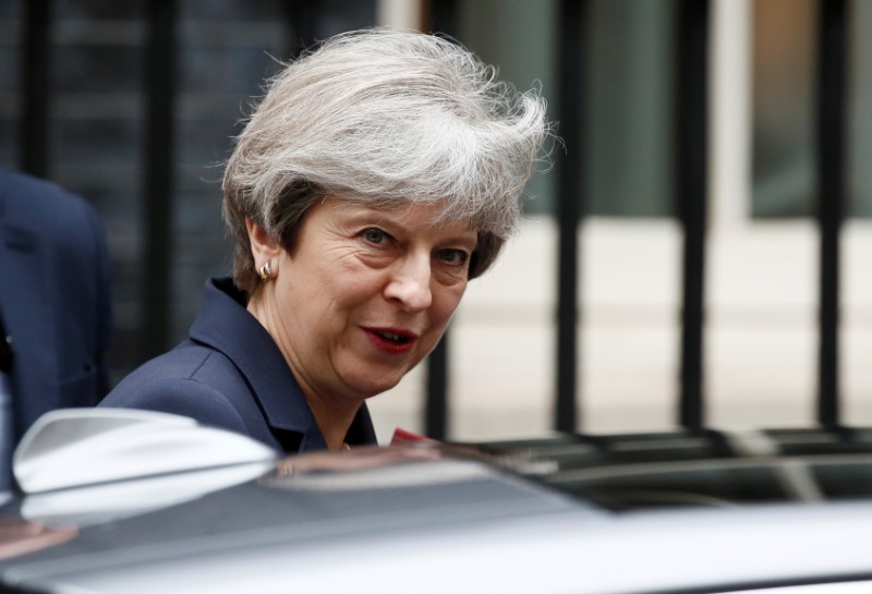 © Reuters. Britain's PM May leaves Downing Street in London