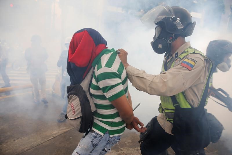 © Reuters. La ONU insta a Maduro a defender el estado de derecho en Venezuela