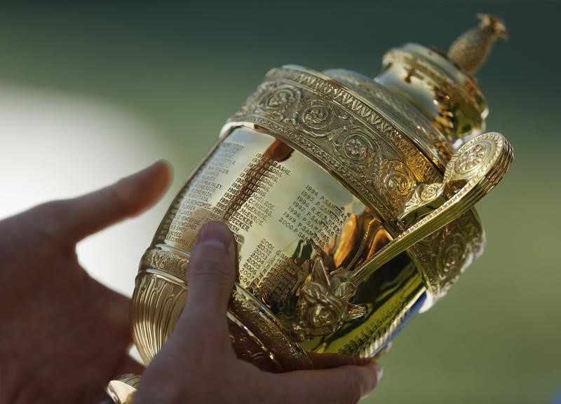 © Reuters. Los principales favoritos en Wimbledon debutarán contra jugadores de la previa