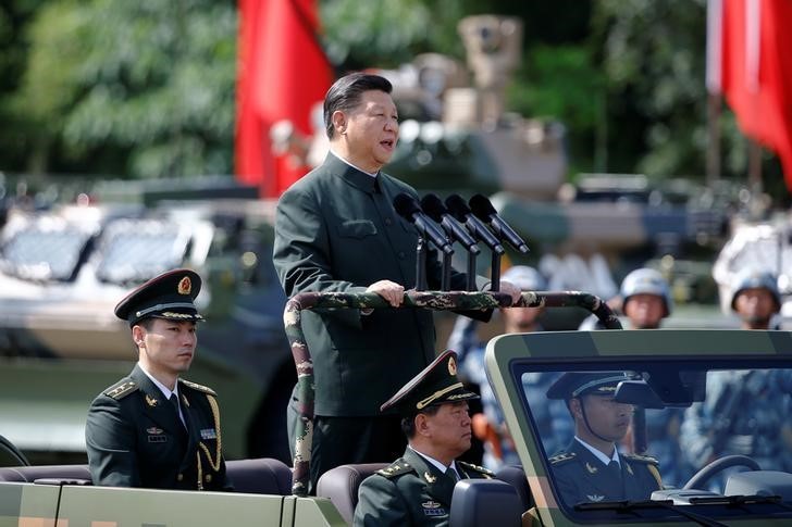 © Reuters. Presidente da China, Xi Jinping, durante evento que faz parte da comemoração do 20º aniversário da devolução de Hong Kong ao controle chinês, em Hong Kong