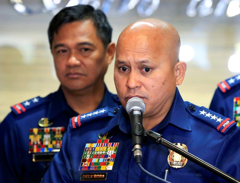 © Reuters. Philippine National Police (PNP) Chief Ronald dela Rosa announced the re-launch of police anti-narcotics operations during a news conference inside the PNP headquarters in Quezon city, metro Manila